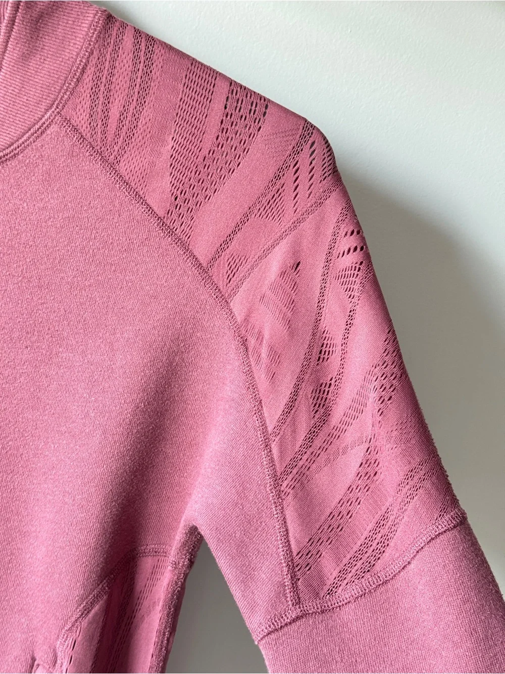 Alo Yoga Tempt Lace Yoke Bomber Jacket - Mauve Pink - Size XS